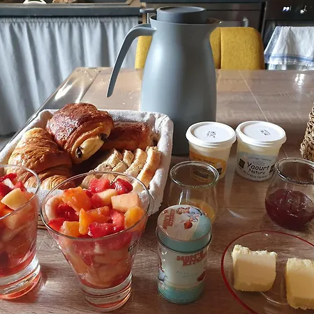 La Roulotte De Rochavelle * Chiché