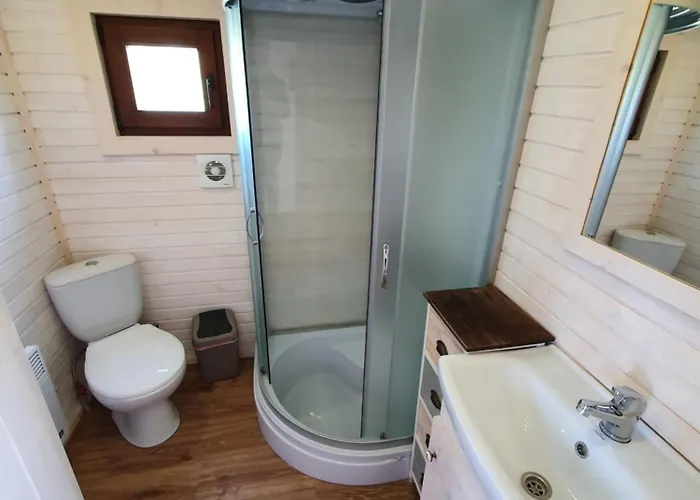 La Roulotte De Rochavelle Chalet *